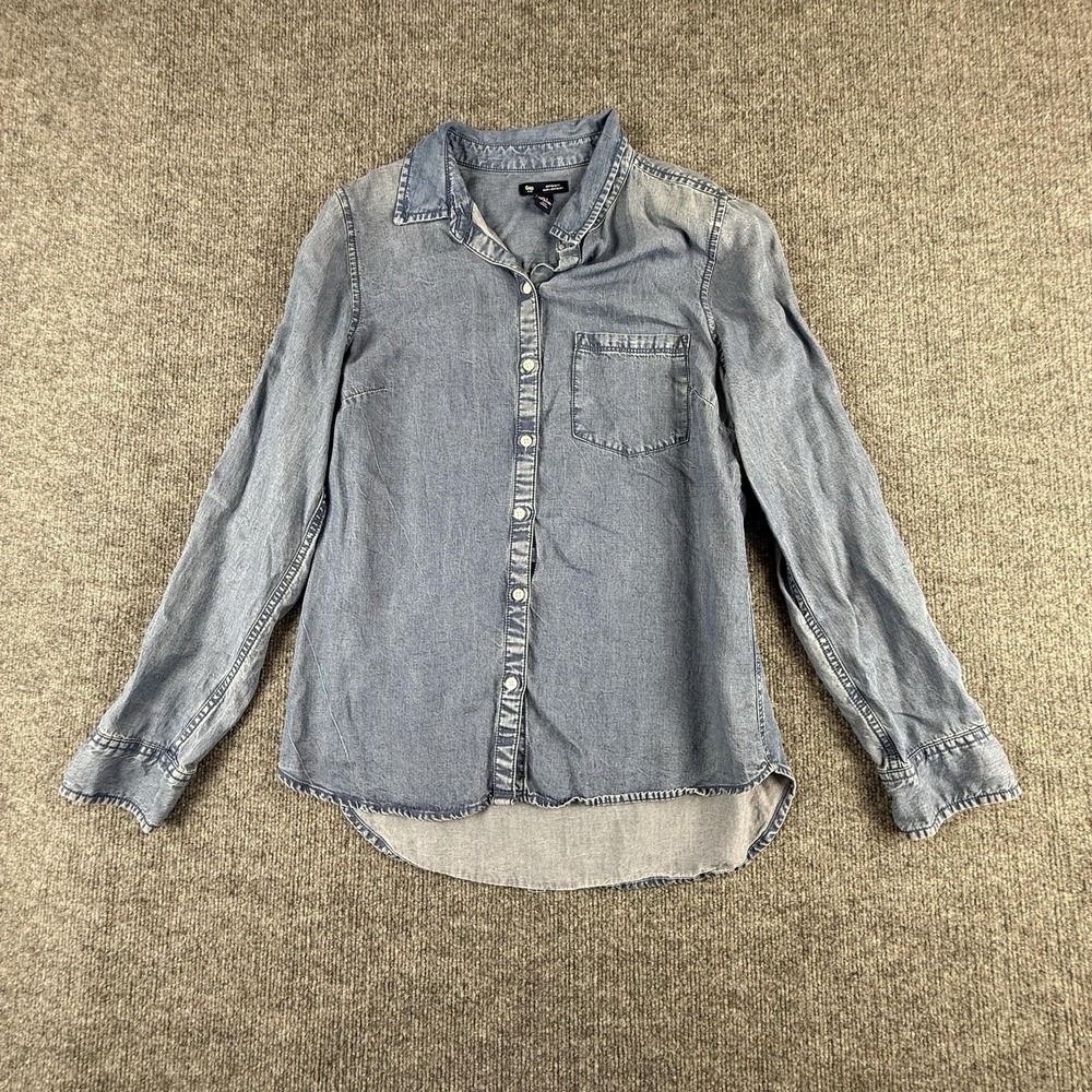 Gap‎ Shirt Womens Small Blue Chambray Boyfriend Fit Button Front Top Casual